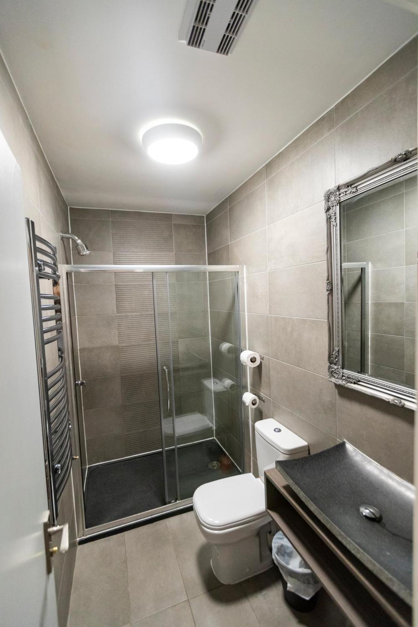 Euro Hotel Λονδίνο Εξωτερικό φωτογραφία