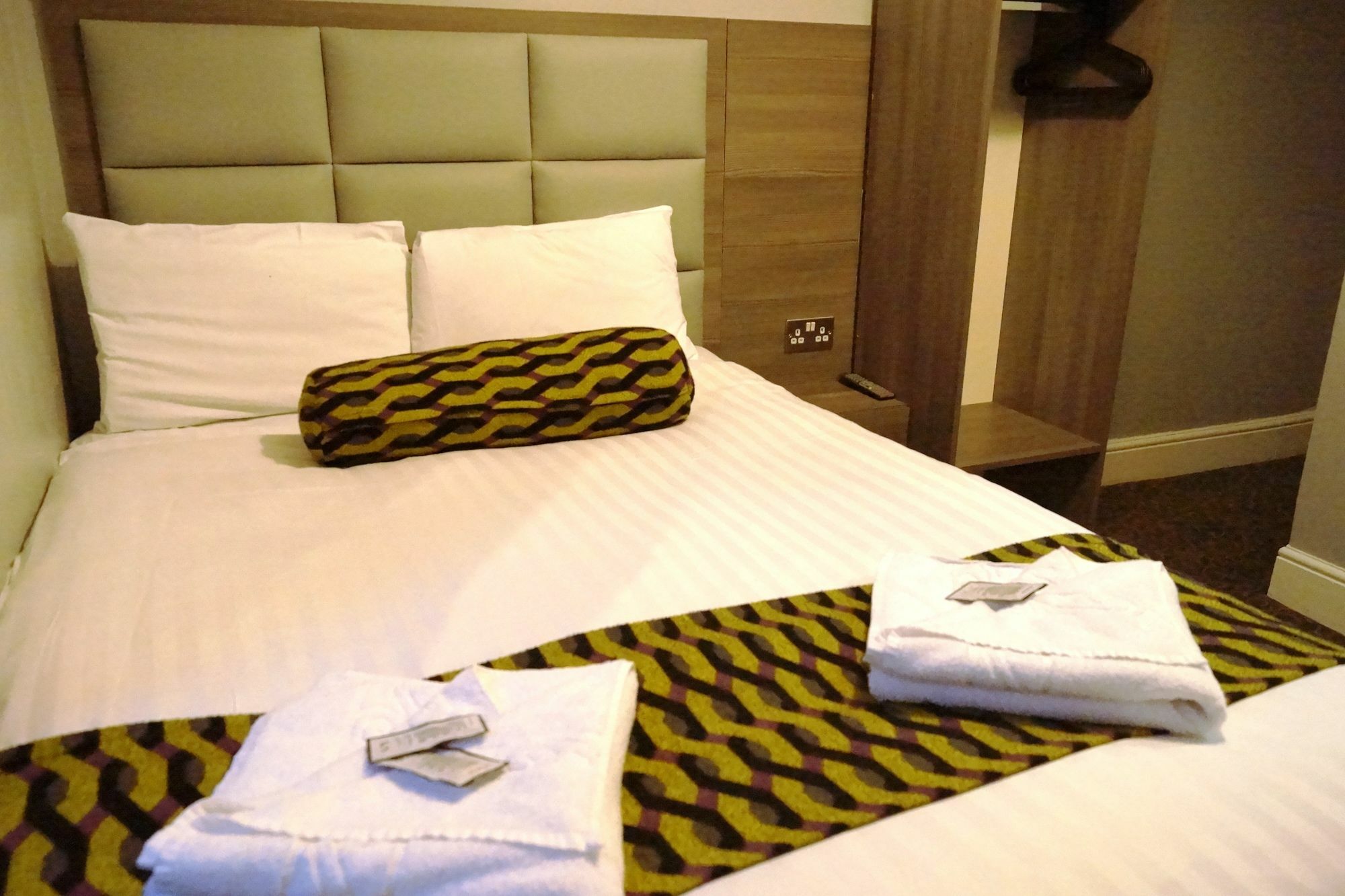 Euro Hotel Λονδίνο Εξωτερικό φωτογραφία