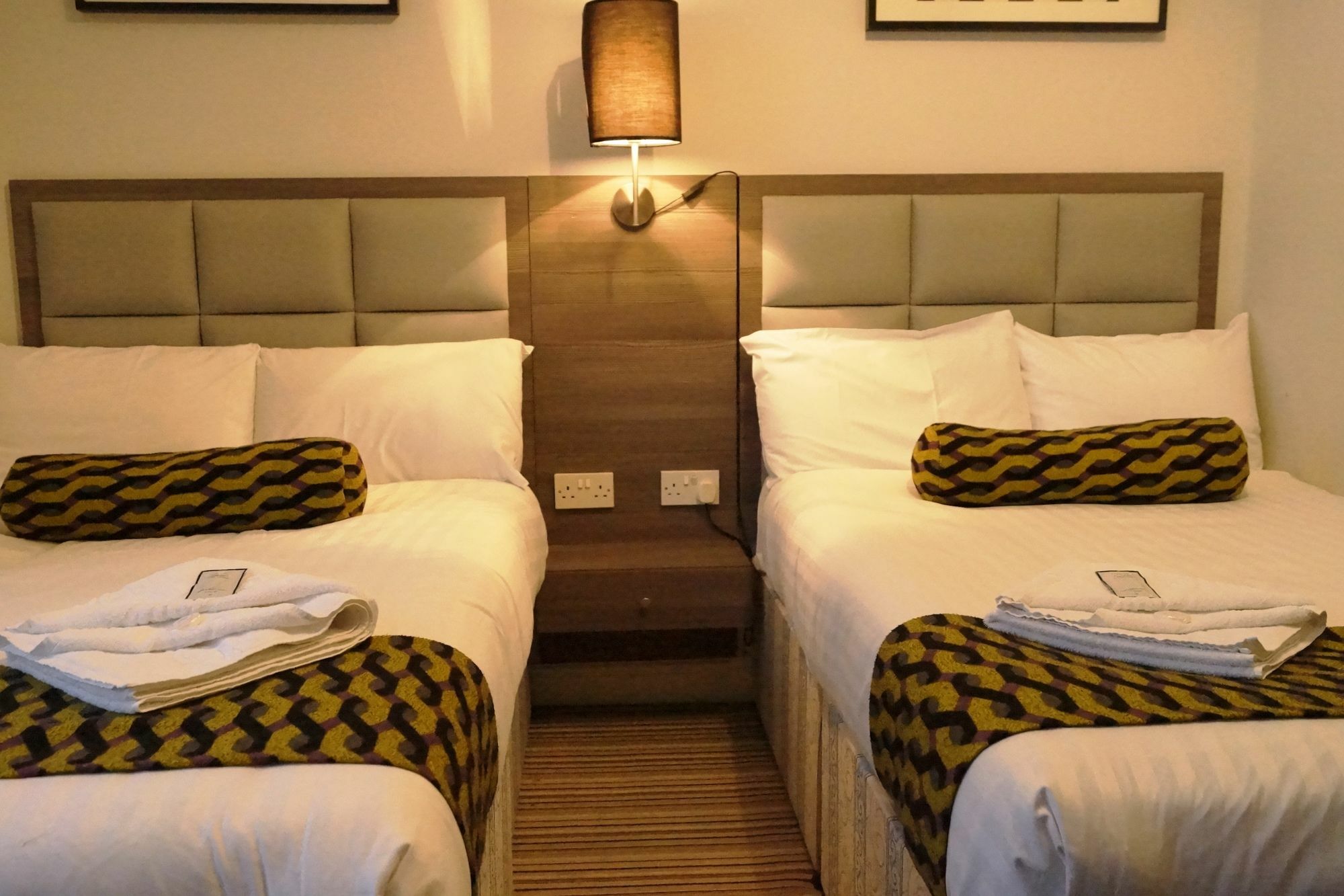 Euro Hotel Λονδίνο Εξωτερικό φωτογραφία