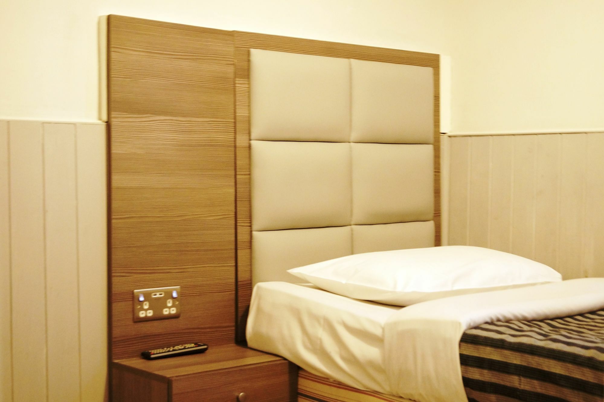 Euro Hotel Λονδίνο Εξωτερικό φωτογραφία